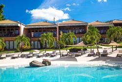 Grenada Dive Holiday. True Blue Bay Hotel - infinity pool.